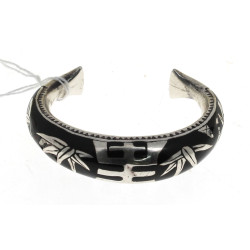 Bracelet jonc ouvert en argent et émail 