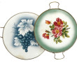 Deux plats à gâteaux en faïence fine déc