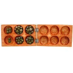 Jeu de stratégie africain awalé. Coffret