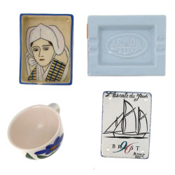 QUIMPER - Lot de 4 pièces en faïence : c