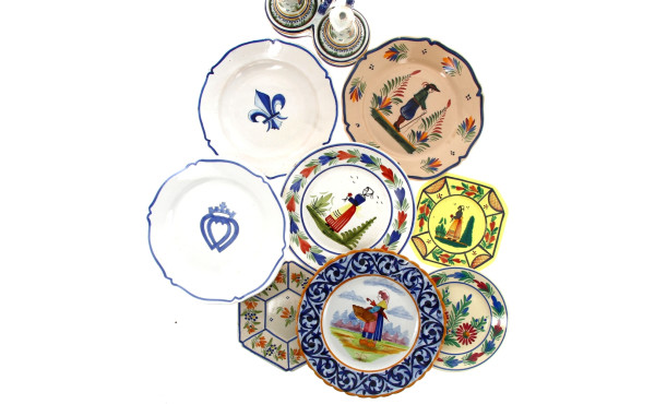 Lot de faïences de QUIMPER - 8 assiettes