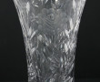 Vase en cristal taillé à décor floral, H