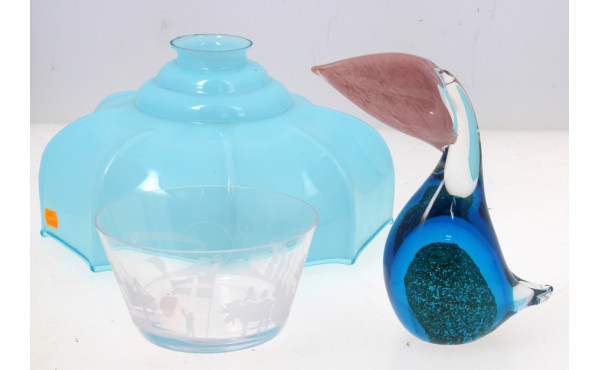 Toucan en verre de couleurs, H 18 cm : o