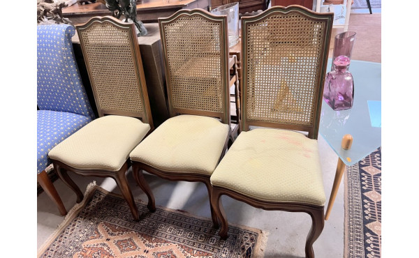 4 chaises assises tissu dossiers cannés + 2 fauteuils