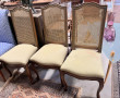 4 chaises assises tissu dossiers cannés + 2 fauteuils