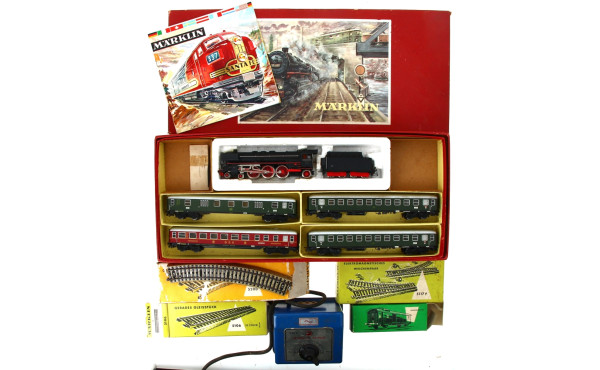 MARKLIN Ho - Beau coffret de train en be