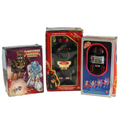 Lot de 3 robots en boites d'origine dont