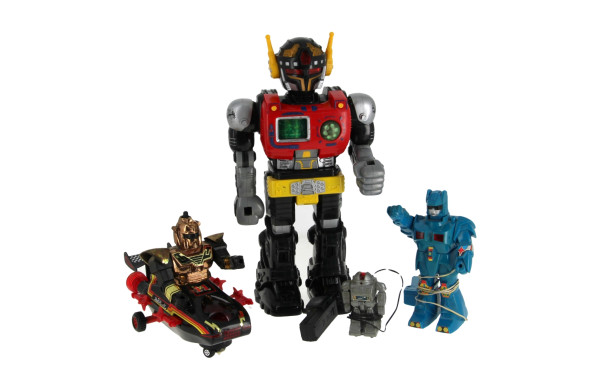Lot de 4 robots des années 80/90 vendus 