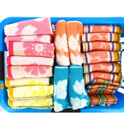 Lot de 18 serviettes de toilette vintage