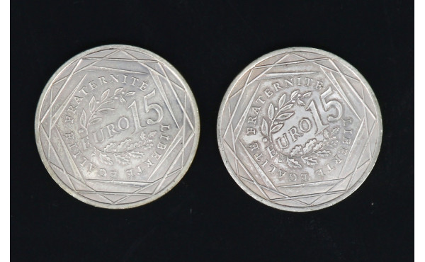 2 pièces de 15 euros en argent