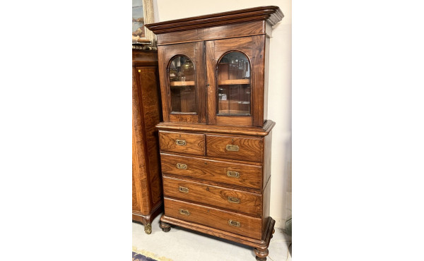 Meuble deux corps en palissandre ouvrant