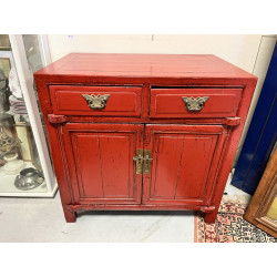 Petit meuble chinois en laque rouge ouvr