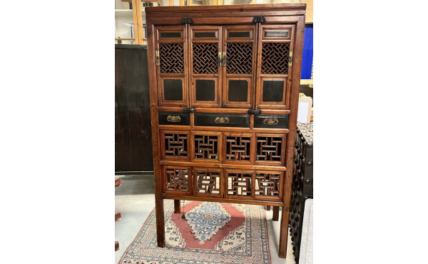 Meuble chinois ouvrant en partie haute à