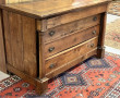 Commode de style Empire en bois fruitier