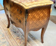 Petite commode en placage et marqueterie