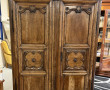 Armoire ancienne à motif d'une étoile
