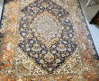 Tapis iranien en laine points noués, 300