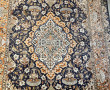 Tapis iranien en laine points noués, 300