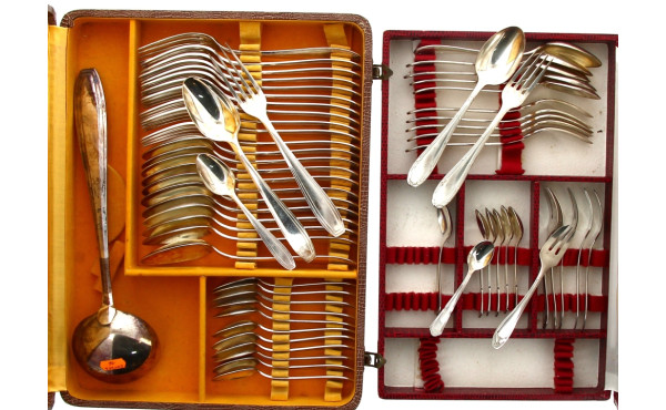 APOLLO - Ménagère en métal argenté compr