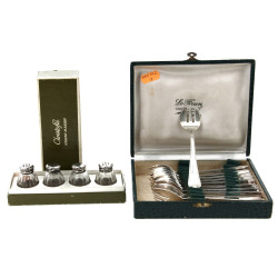 CHRISTOFLE - 4 salerons avec bouchons en