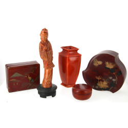 Chine et Japon - Lot comprenant 3 boîtes