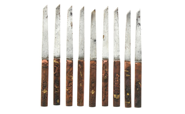 JAPON - 9 couteaux "kozuka" anciens manc