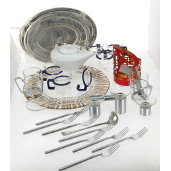 Thème CUISINE DESIGN - Lot comprenant un