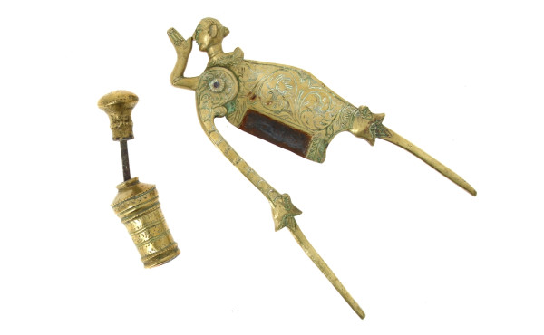 Ciseaux à bétel en laiton L 28,5 cm et u