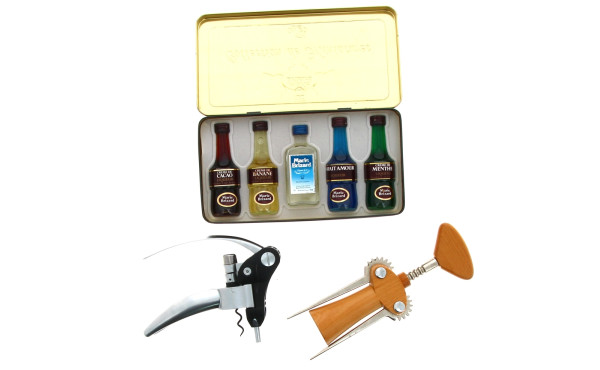 Deux tire-bouchons moderne et un coffret