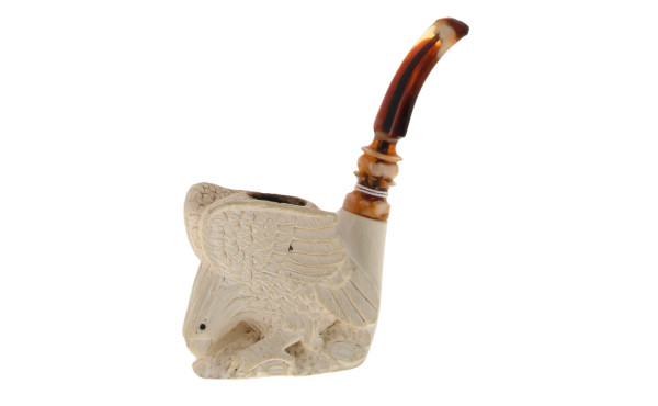 Pipe en écume de mer à décor d'un aigle