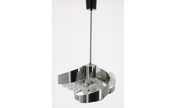 Suspension en métal et 3 globes en verre