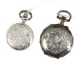 Deux petites montres de col, l'une ancie