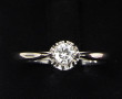 Bague solitaire diamant, serti griffes, 
