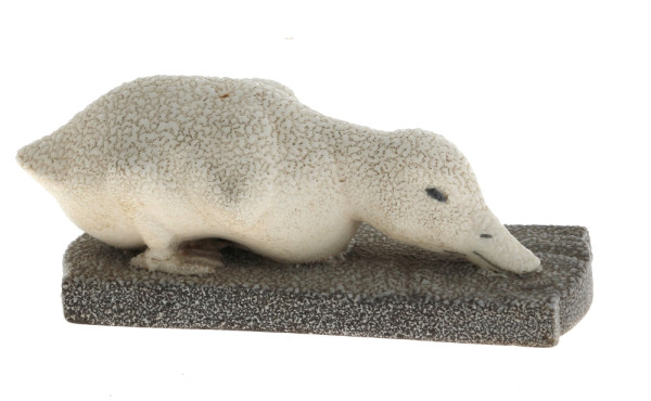 SEVRES - Sujet Art déco de Sèvres représ