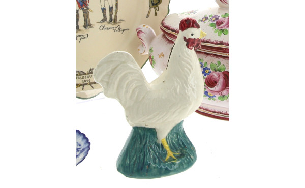 Tire-lire à casser en faïence polychrome