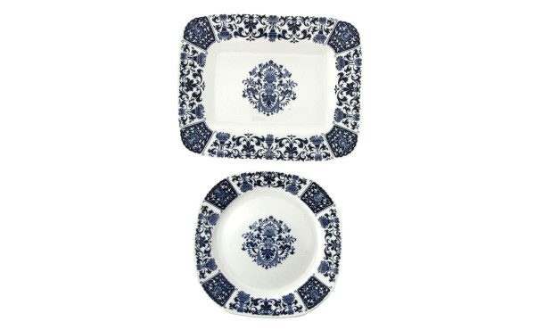 GIEN - Deux plats en faïence décor rouen