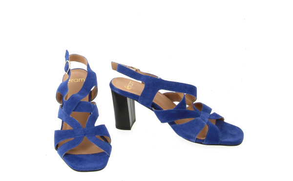 ERAM - Paire de sandales à talon en croû