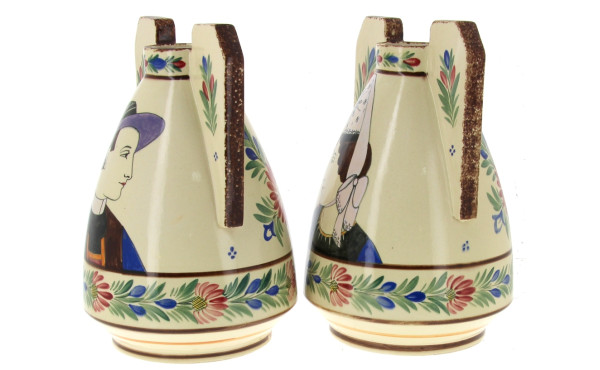 HB QUIMPER - Paire de vases à ailettes e
