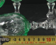 5 verres à pied en verre vert et transpa