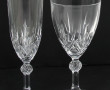 Service de verres à pied en cristal moul