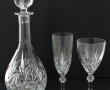 Service de verres à pied en cristal moul