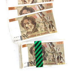 Lot de 24 billets de banque 100 F Delacr