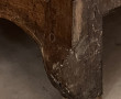 Commode tombeau en noyer sculpté et moul