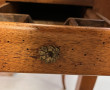 Coiffeuse ancienne en bois fruitier à pi