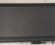 Guitare basse laqué crème en valise de t