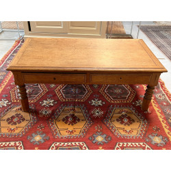 Table basse en chêne ouvrant à 2 tiroirs