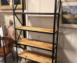 Etagère moderne en métal noir et étagère