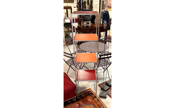 2 tables bouts de canapé modernes et une