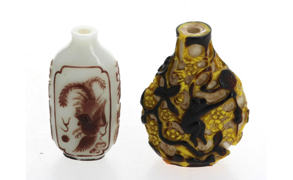 CHINE - Lot de 2 tabatières en verre, l'