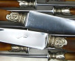 12 couteaux de table et 12 couteaux à en